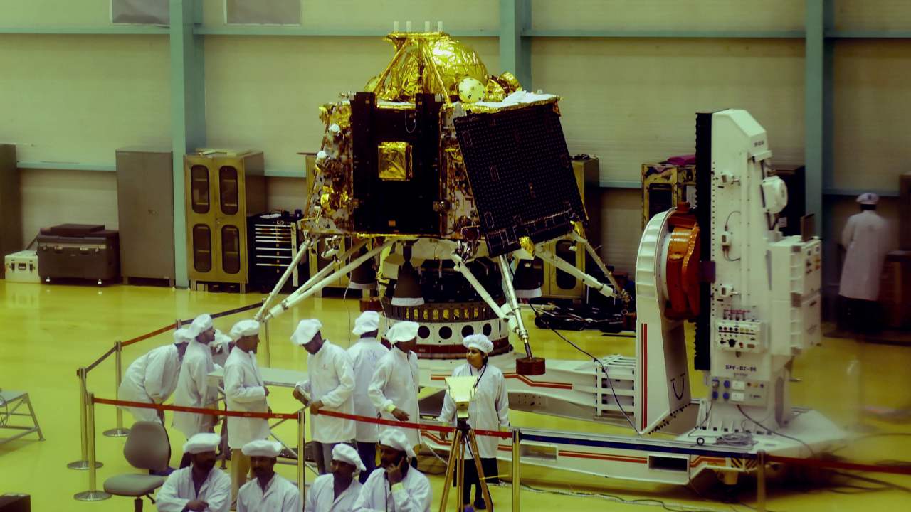Vikram Lander going with Chandrayaan-2