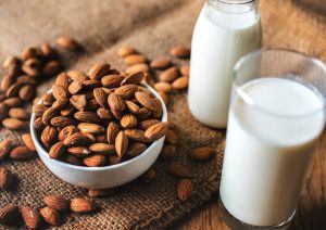 Eating 5 soaked almonds and take 10 benefits