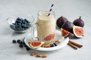eat fig with milk